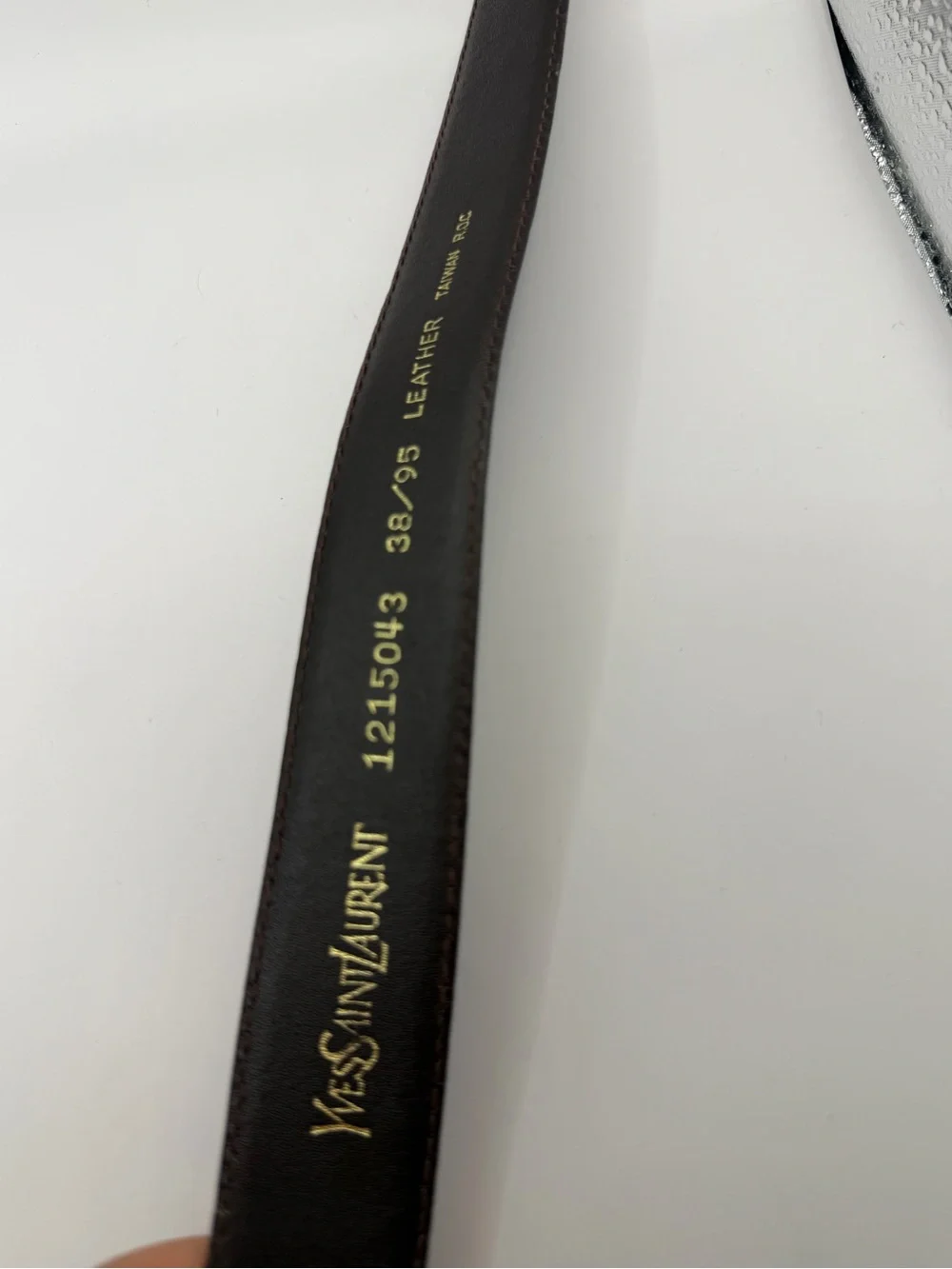 Yves Saint Laurent Vintage Belt size 38 gold buckle